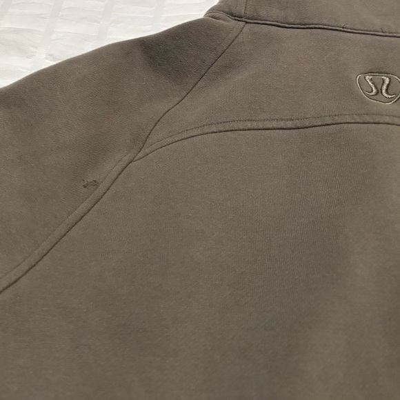Lululemon Athletica Army Green Half-Zip Sweatshirt - Picture 7 of 7